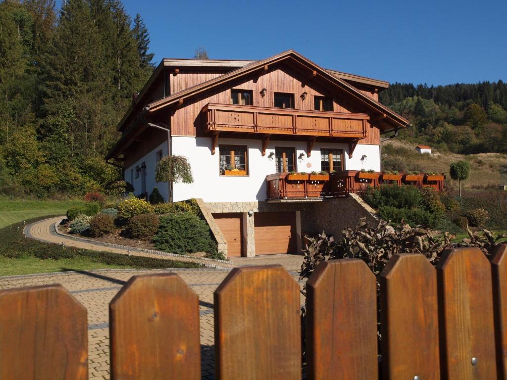 Margus Apartmany Oscadnica Exterior photo