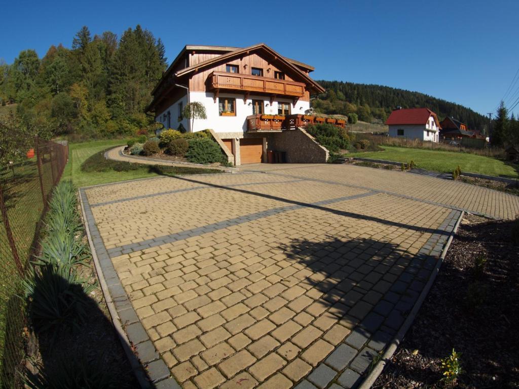 Margus Apartmany Oscadnica Exterior photo